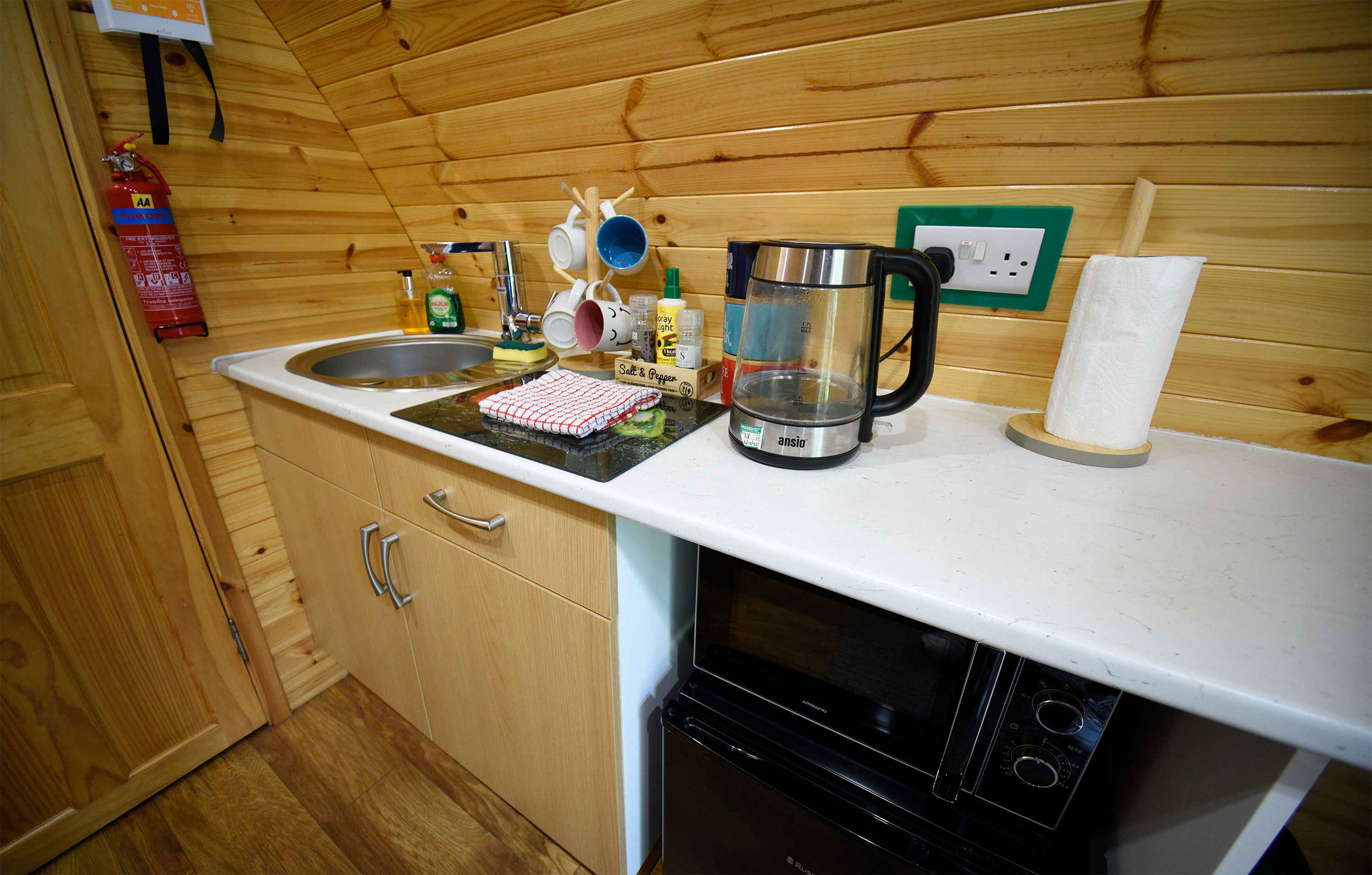 Enjoy a welcome hamper on arrival at Thistle Dubh Dandy self catering accommodation