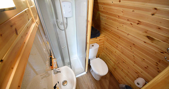 Dunvegan Camping Pods contains an en suite shower room at our self catering pods